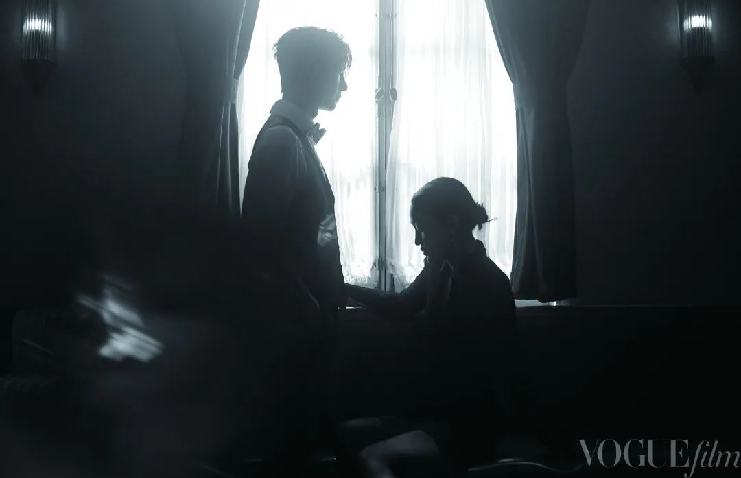 王一博周迅花的游吟解析,周迅和王一博微电影花间游吟