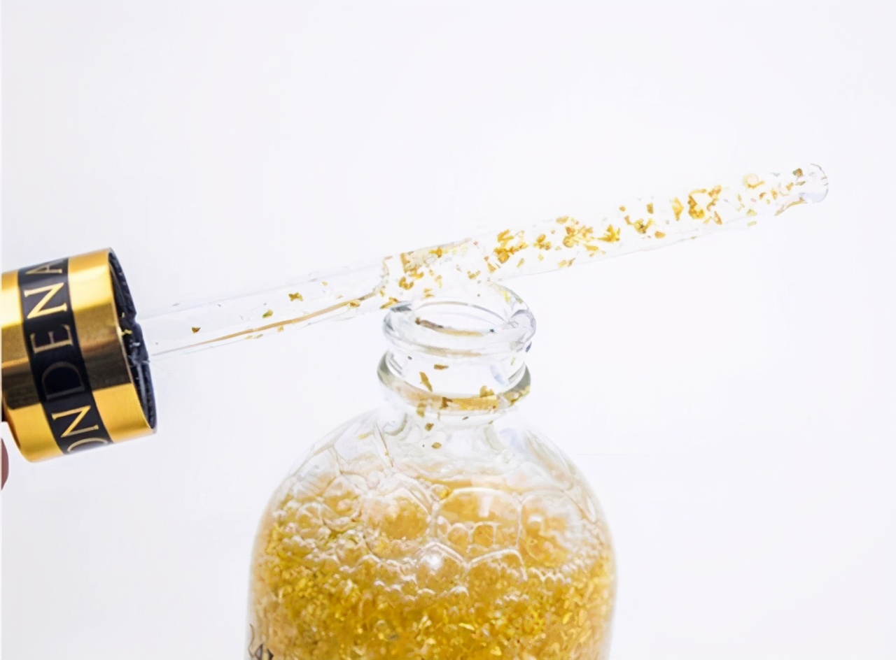 提亮肤色改善暗沉精华液,抗衰老保湿精华