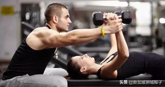 新加坡赚钱工作,在新加坡兼职怎么找工作