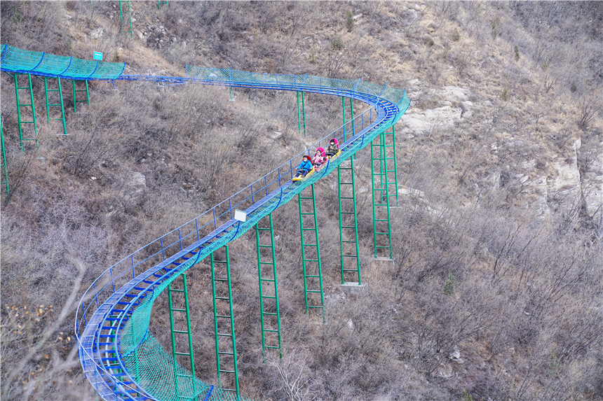 石家庄是一个神奇的地方,河北的神奇山峰