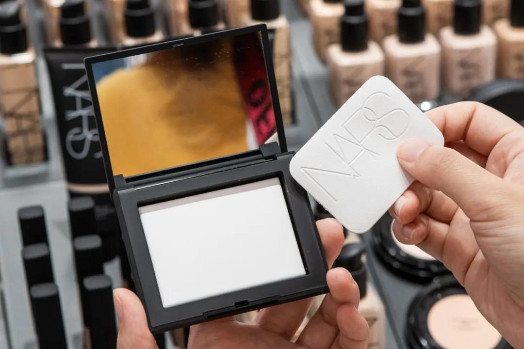 火爆全网的美妆店,美妆店火爆现场