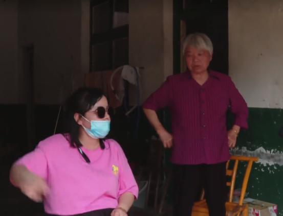 女人29岁整天沉迷网络游戏怎么办,37岁的女人沉迷游戏