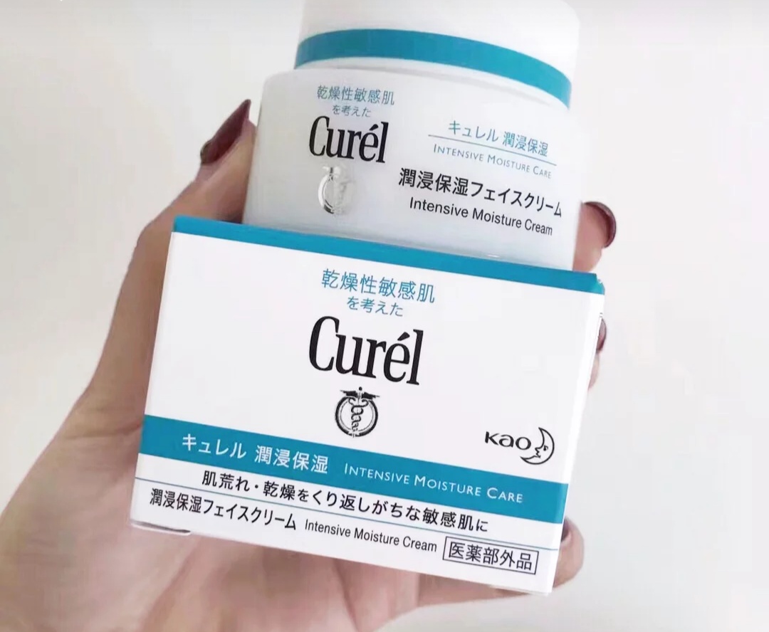 学生党混油皮滋润保湿面霜测评,适合年轻肌的保湿面霜