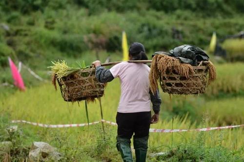 等男人熬过最难熬的时光,在那些等待的日子里