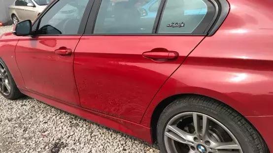 没有水管如何快速洗车,怎样洗车没有水痕妙招