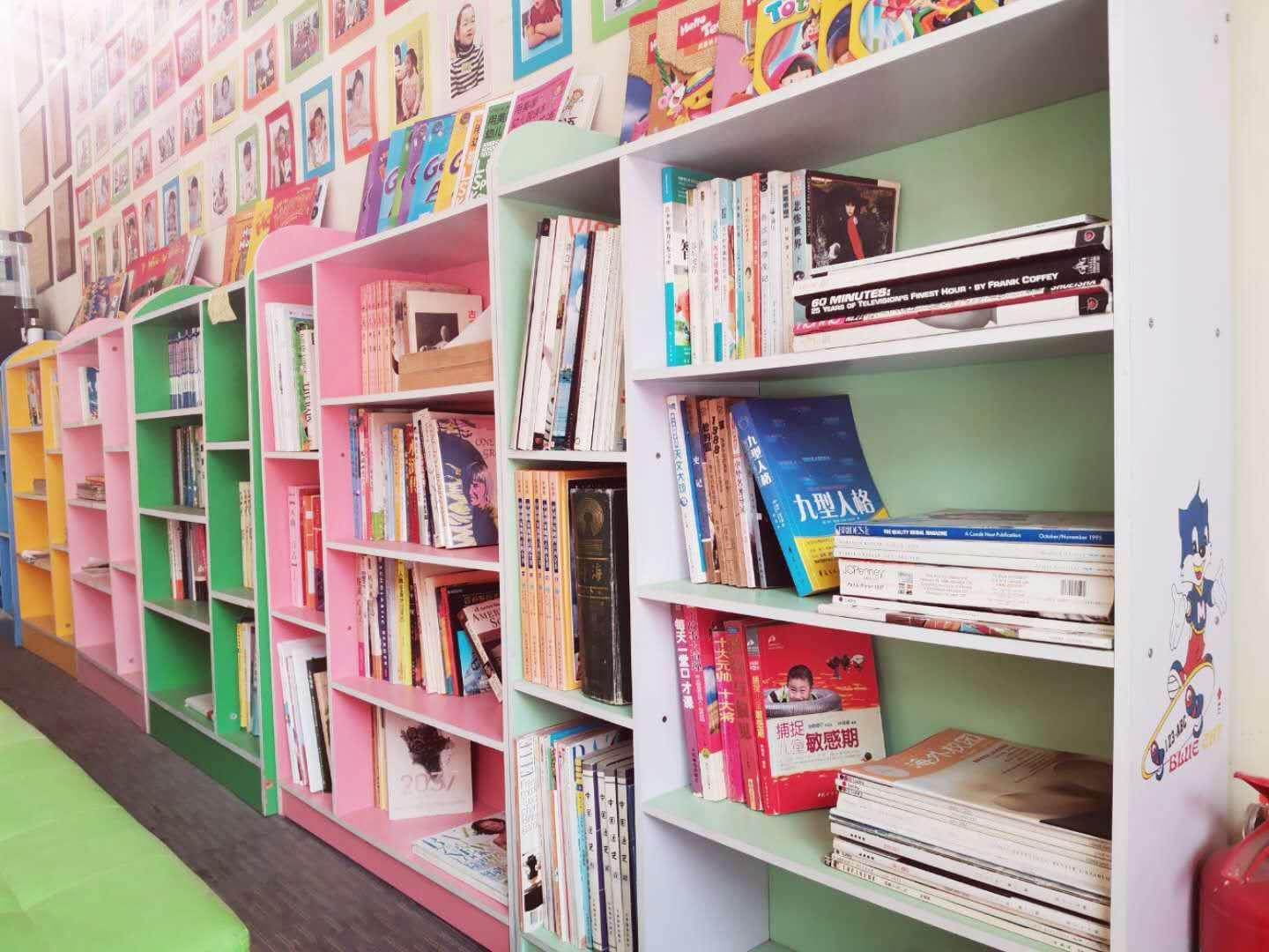 楂樺攼鍑开鍥介檯鏁欒偛涓績,鍑开鍥介檯鏁欒偛