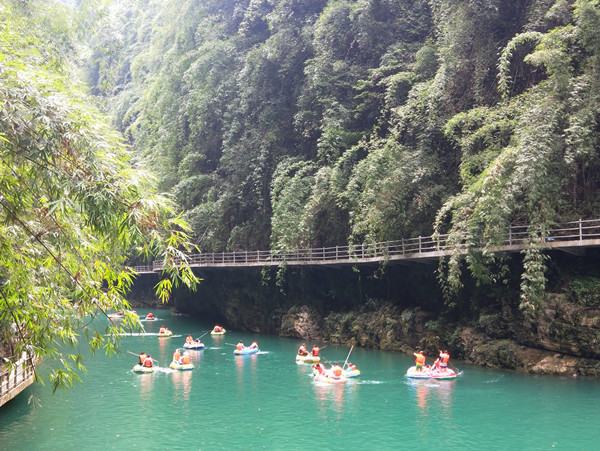 彭水阿依河旅游路线,重庆彭水阿依河漂流双人行攻略