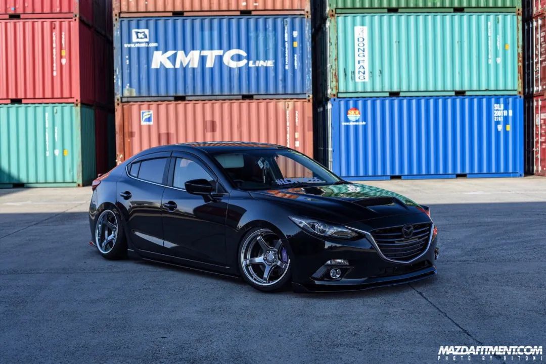 马自达3次世代昂克赛拉下赛道,次世代马自达3昂克赛拉上车效果