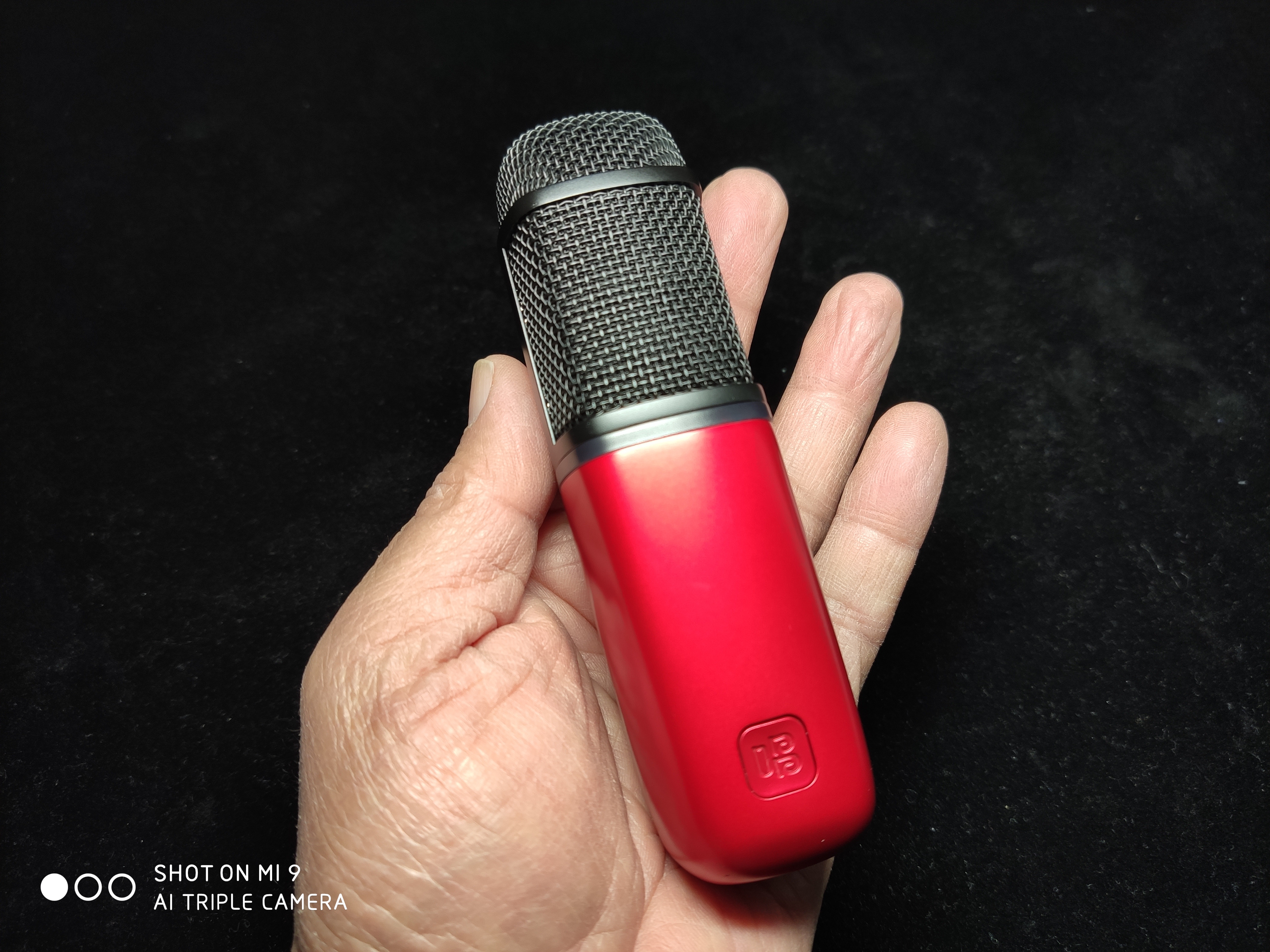 唱吧bach麦克风和c1麦克风哪个好,唱吧c1口碑最好的k歌麦克风