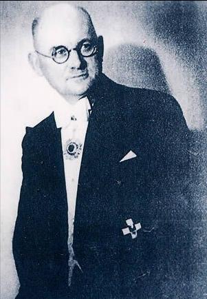 他组建南京国际安全区,救助救济中国难民,曾被两次授勋