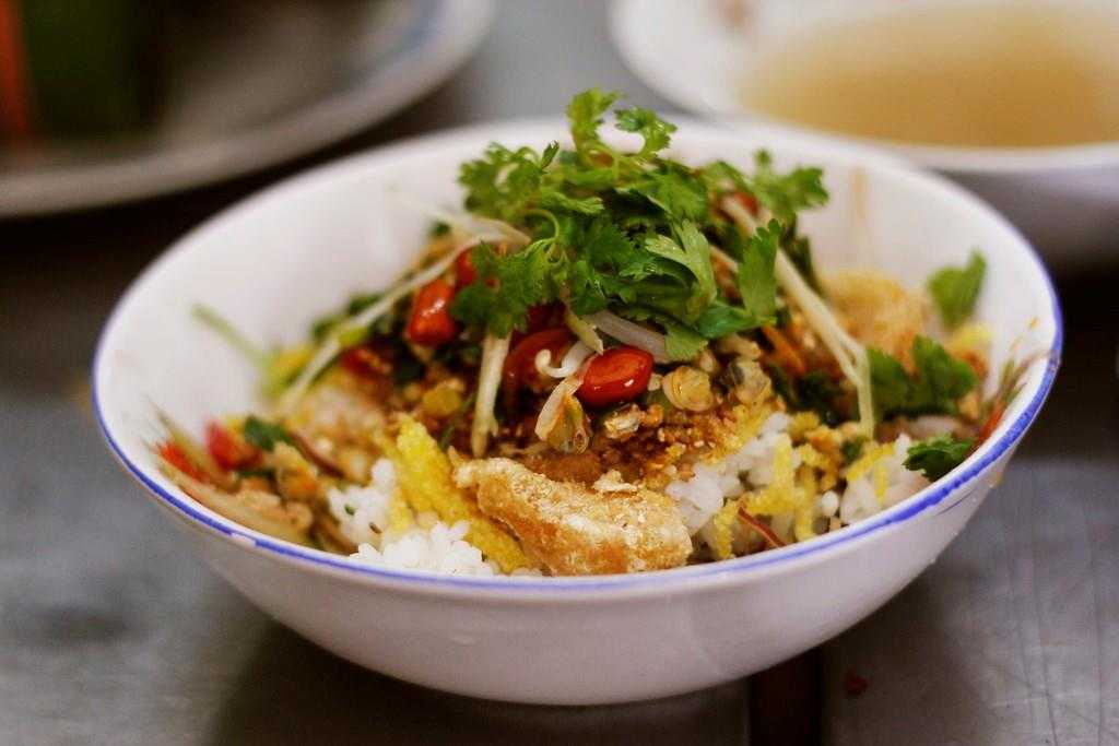 越南特色好吃的美食大全攻略 (40种好吃的越南美食)