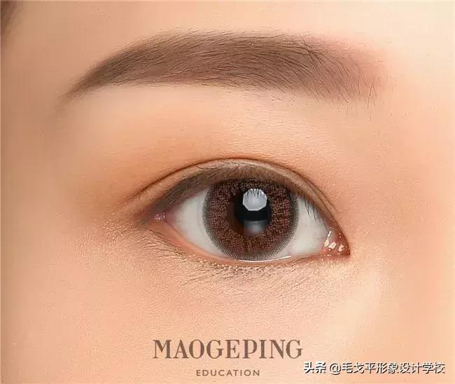 放大双眼眼妆单眼皮怎么画,简单画眼妆教程视频大全