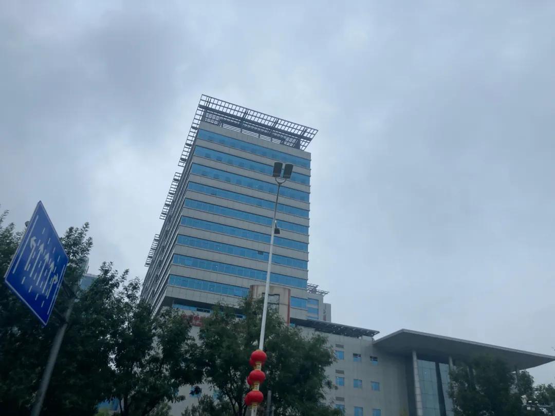 75㎡报价354万地铁500米旁边是万达我劝你谨慎入手