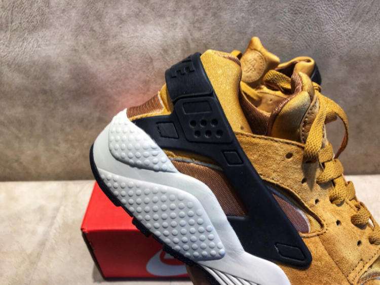 600元买nike还是李宁,李宁敦煌联名t恤多少钱