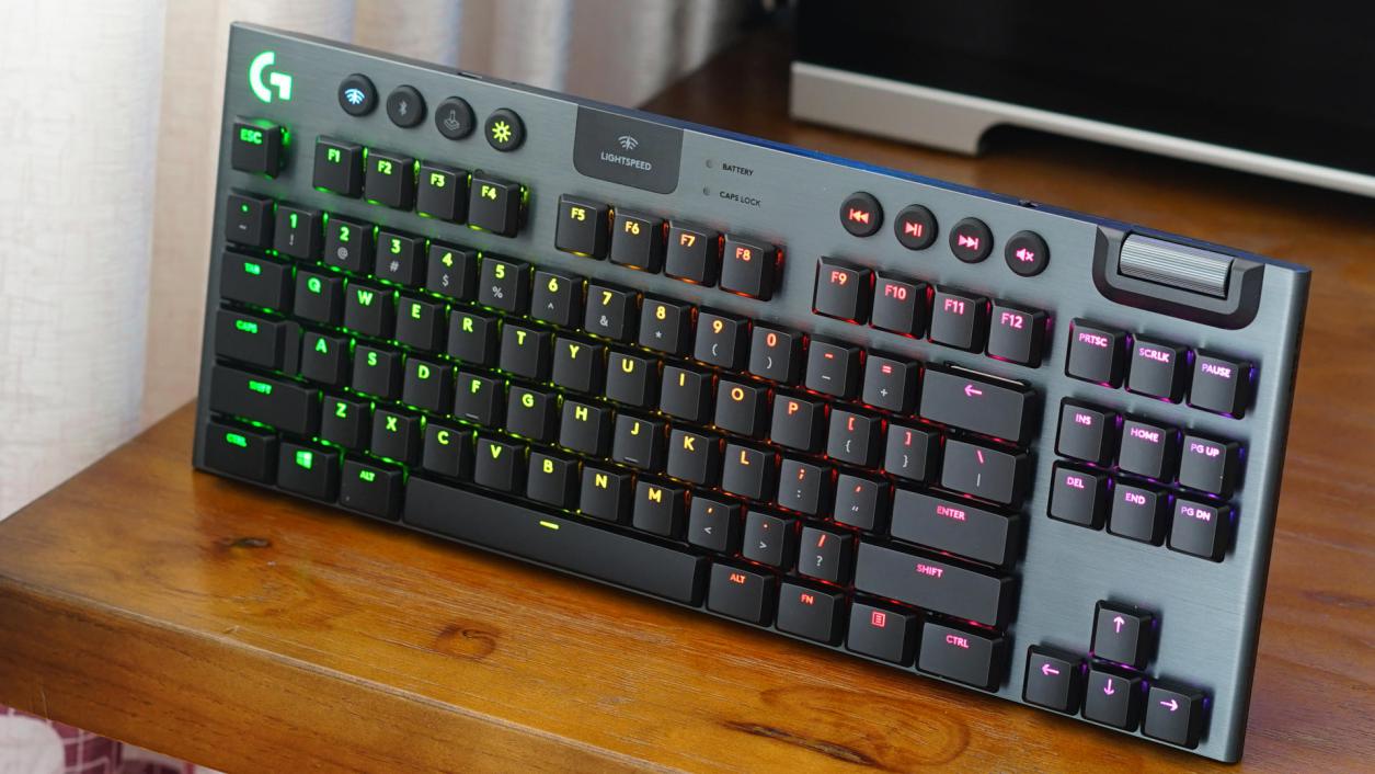 罗技g913键盘设置灯光,罗技g913无线键盘适合打字吗