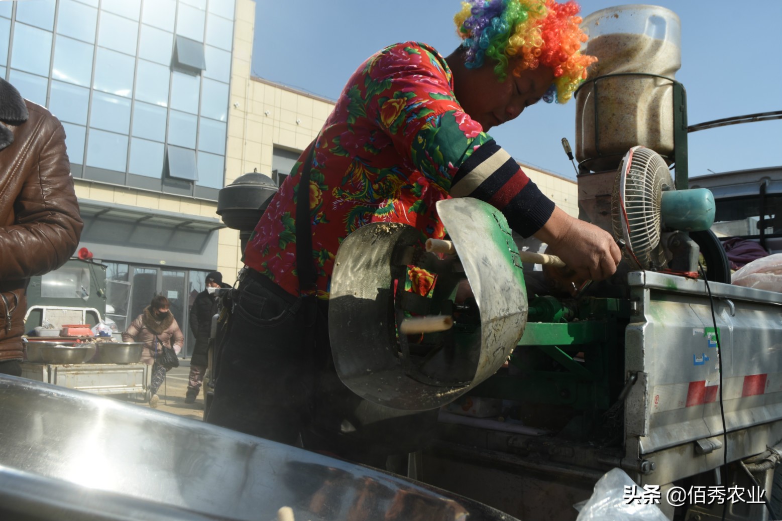 适合农村老人的摆摊生意,农村集市摆摊