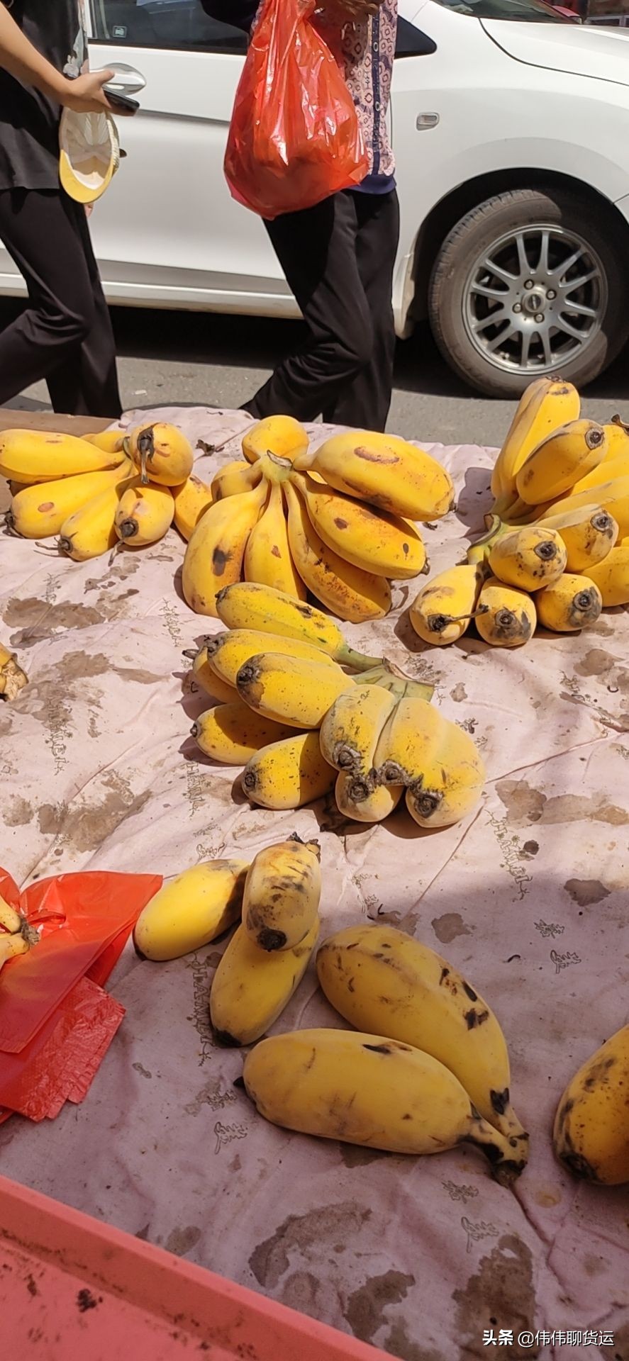 富士康打过工,做生意亏10万,32岁开卡车,依然笑对生活