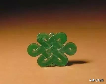 翡翠鉴定有猫腻？明清翡翠到底如何辨伪