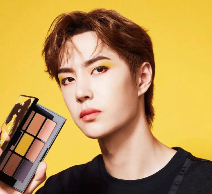 明星代言化妆品到底咋样,明星代言化妆品为什么不抹脸上