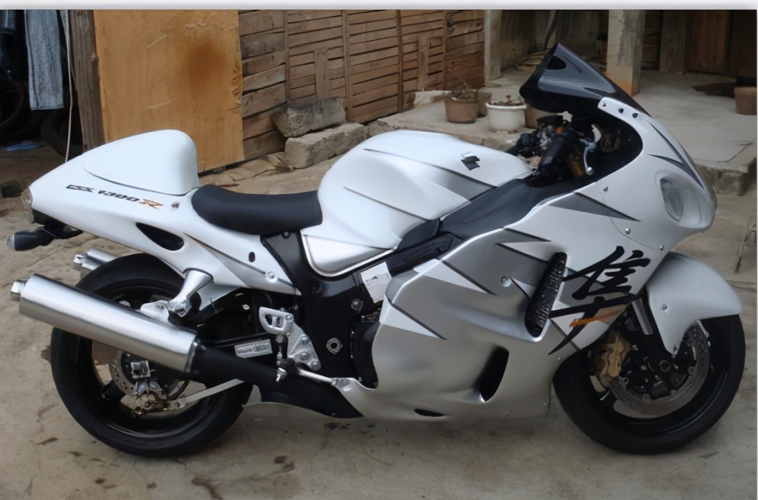 撞了赔不起的摩托车,撞了赔不起