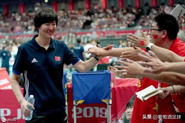 郎平自强不息的故事,郎平我负主要责任该休息了