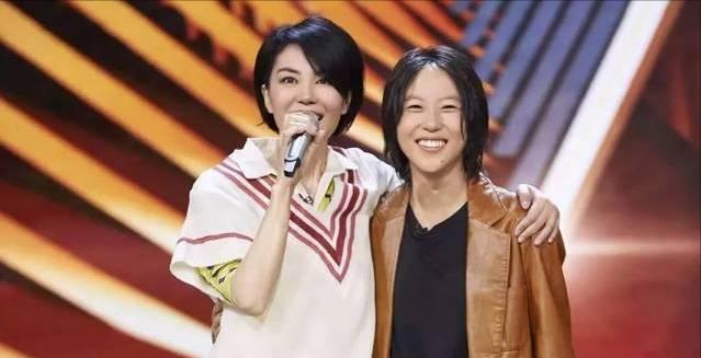 王菲谢霆锋几岁再复合,王菲谢霆锋复合七年首合体