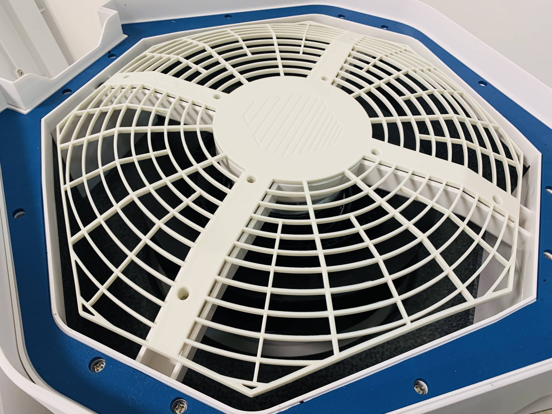 艾泊斯空气净化器出到几代了,艾泊斯和iqair空气净化器对比