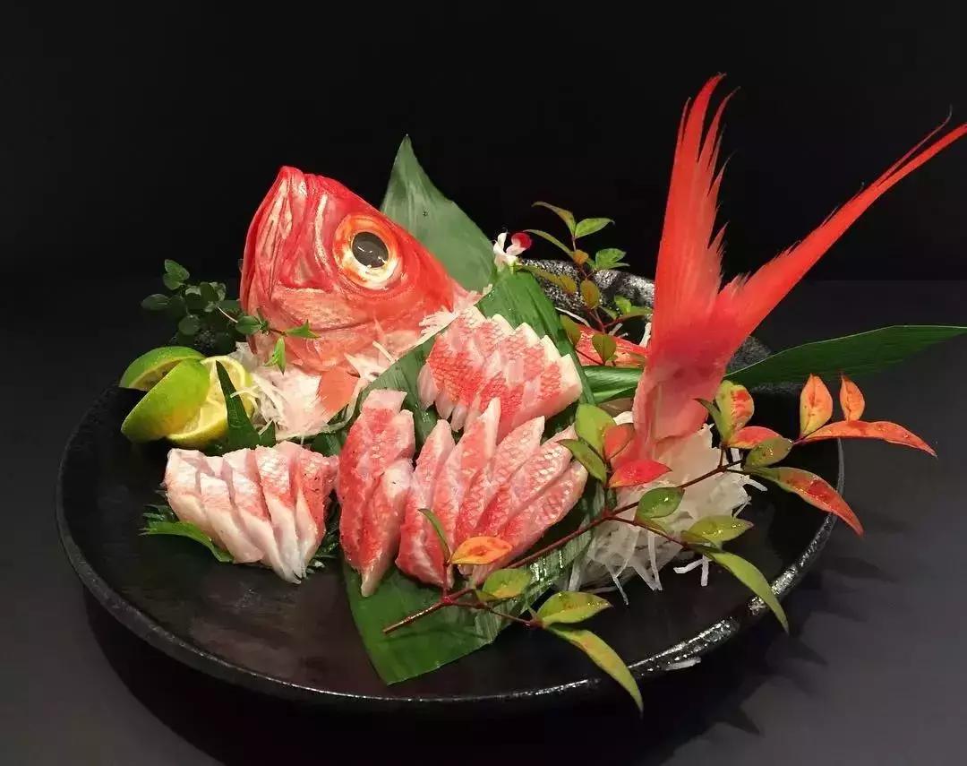 他用3d作画每张图都美到窒息,用三文鱼作画也能美到爆