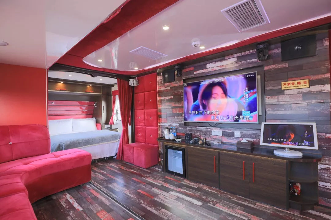 到额济纳旗怎么去胡杨林,五一去额济纳旗胡杨林好看不