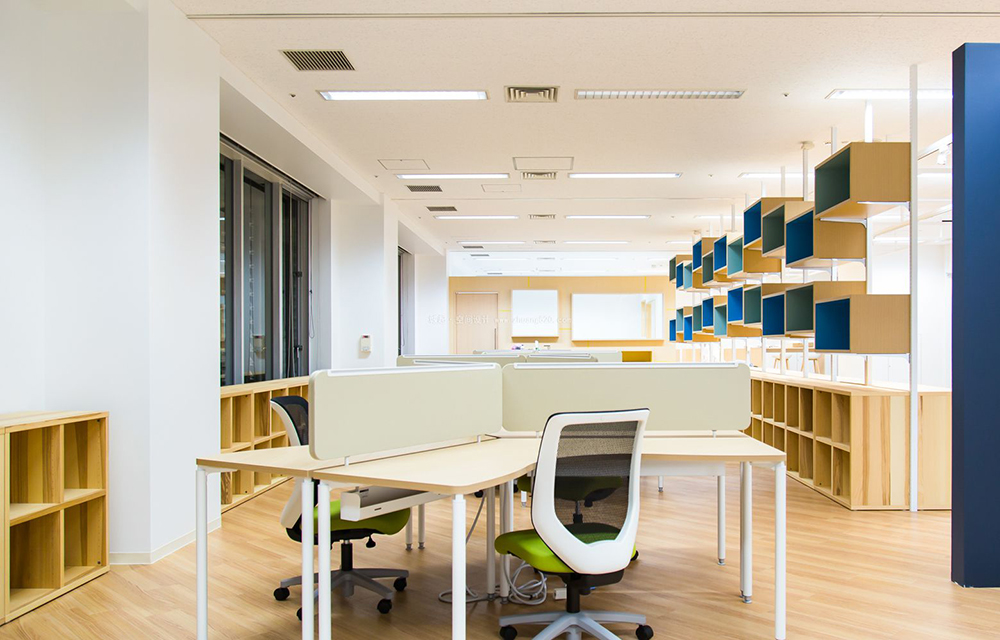 成都办公室吊顶装修,办公室铝扣板吊顶多少钱一平方