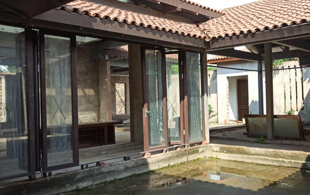 被56万压垮，重庆力帆帝国即将破产？昔日超级豪宅沦为鬼楼？