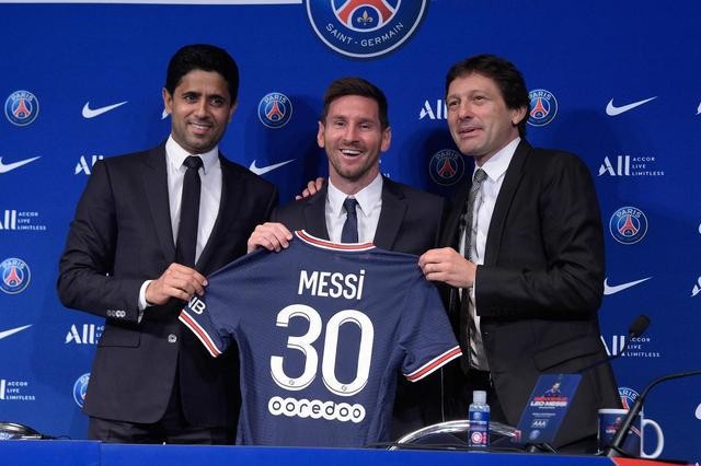 梅西选30号球衣是因为库里吗,梅西穿10号球衣是有什么意义的吗