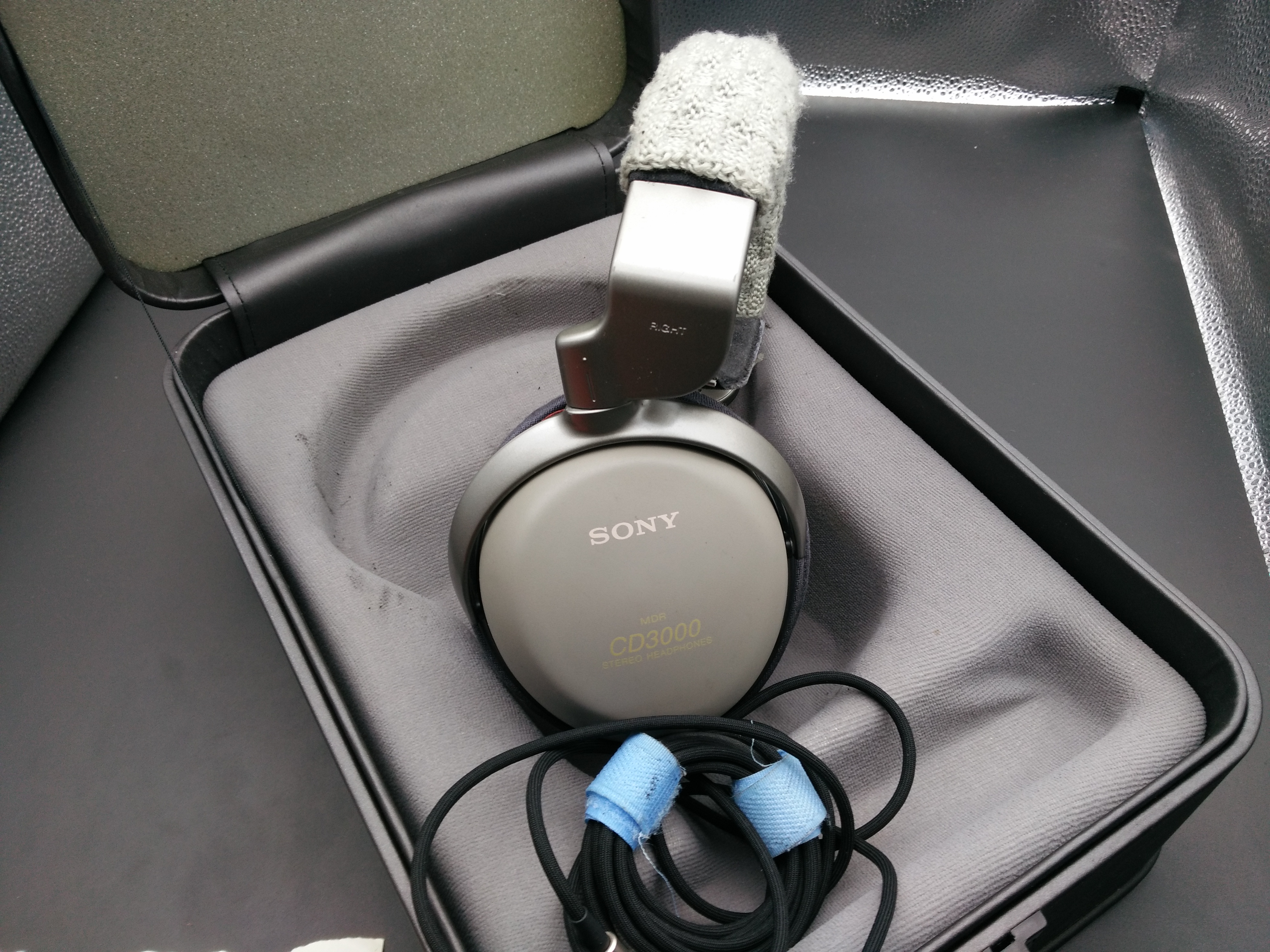 索尼mdr-e741耳机拆解,索尼cd机耳机拆解