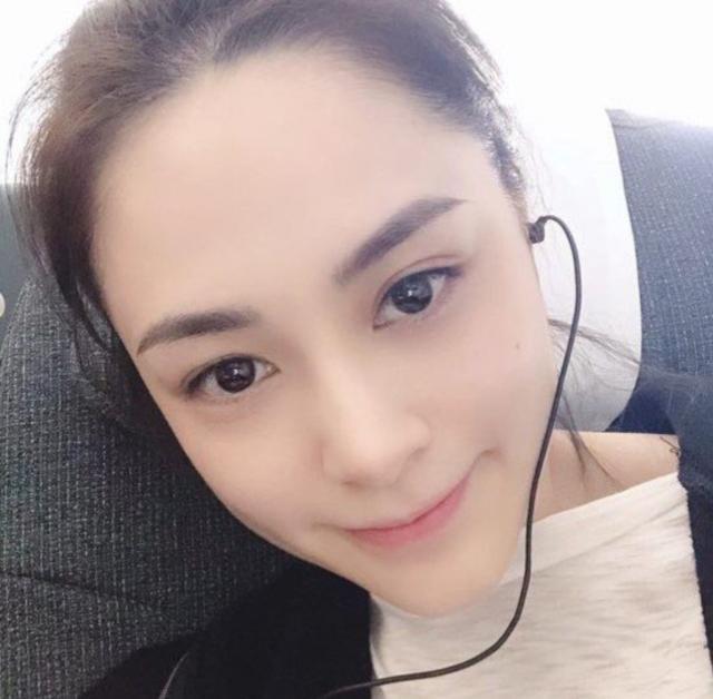 热门防晒测评:安耐晒最强但油皮会搓泥,娜丽丝喷雾便宜不油腻