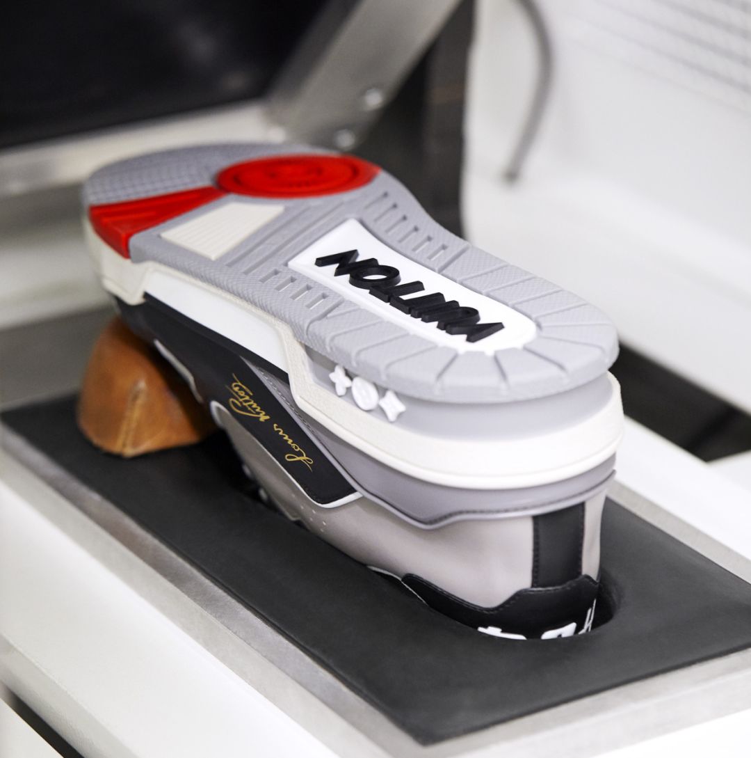 联名球鞋和奢侈品球鞋,奢侈品跟球鞋