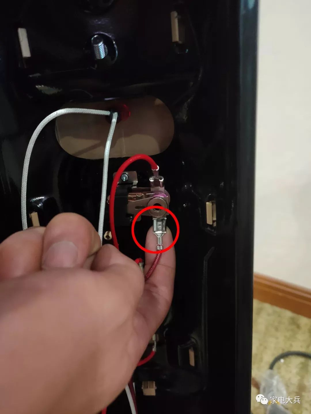 艾美特美的格力取暖器哪个好,格力与美的空调拆机对比视频