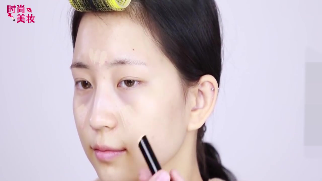 化妆的正确步骤初学者简单视频,化妆技巧初学化妆视频