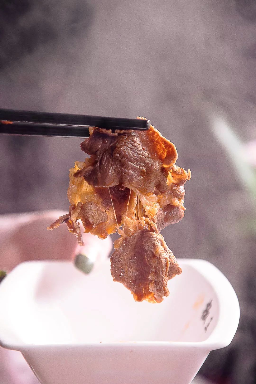 火锅还能喝汤？！征服无数街坊的火锅届黑马，十万份肥牛免费送！