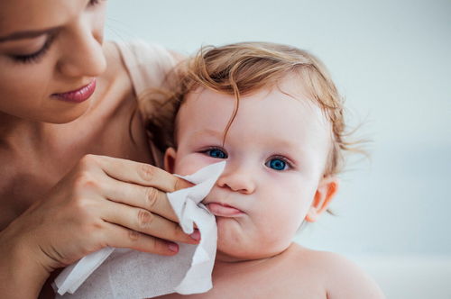 宝宝一直流口水是因为什么原因,宝宝流口水是什么原因要警惕
