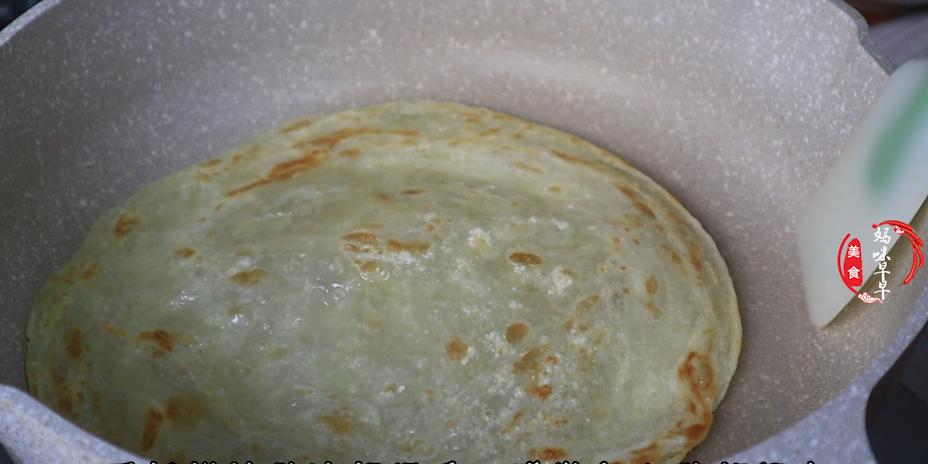 孩子早餐食谱大全及做法手抓饼,手抓饼早餐做法大全简单适合学生