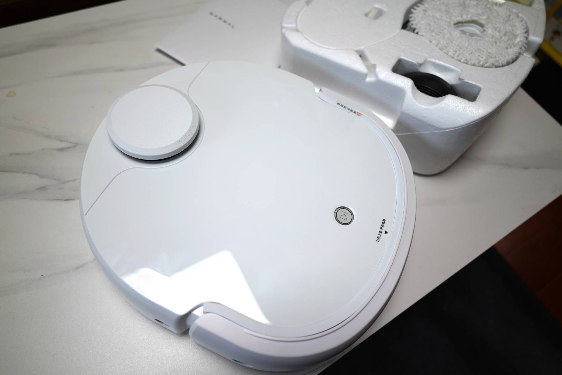 拖地扫地一体机如何自动清洗,扫地拖地机器人自动清洗