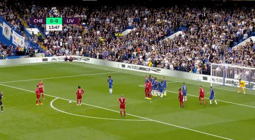 足球历史上十大定位球,足球经典定位球战术