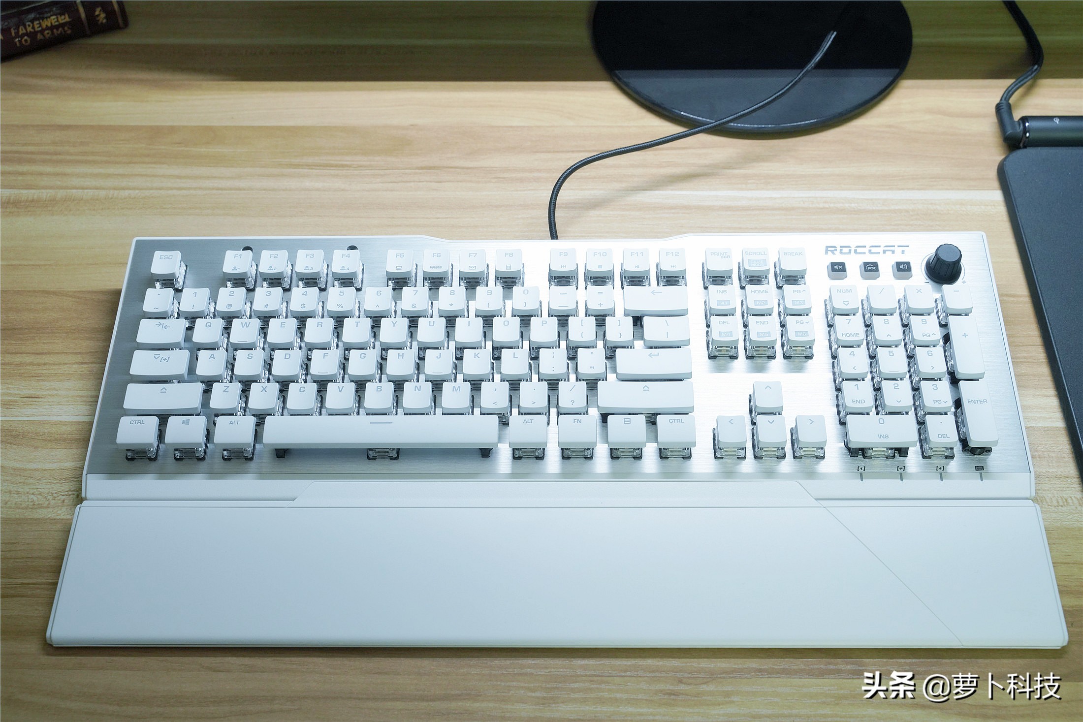 冰豹瓦肯vulcan122,冰豹vulcan120机械游戏键盘