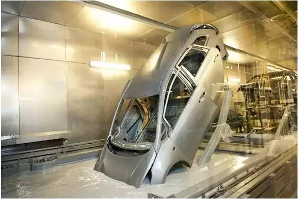 轮毂怎么样才有必要修复,轮毂里面怎么除锈