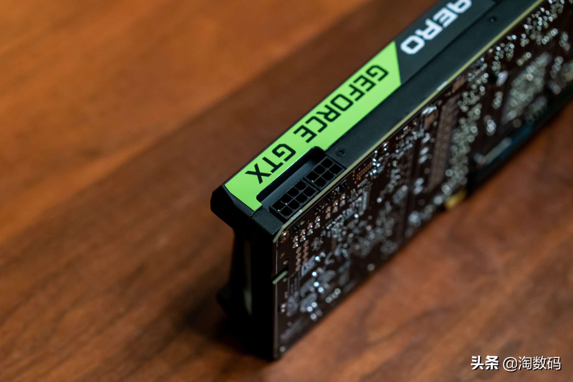 微星gtx1080ti11g涡轮公版显卡怎么样,微星gtx1080tiaero11g跑分