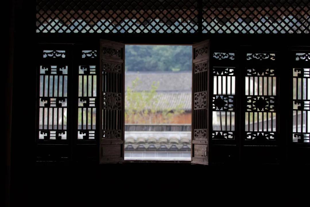 会于会稽山阴之兰亭意思是什么,会于会稽山阴之兰亭的山阴的意思