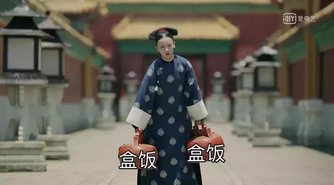 半个娱乐圈的人都在点歌,半个娱乐圈的粉丝都蹲在地上