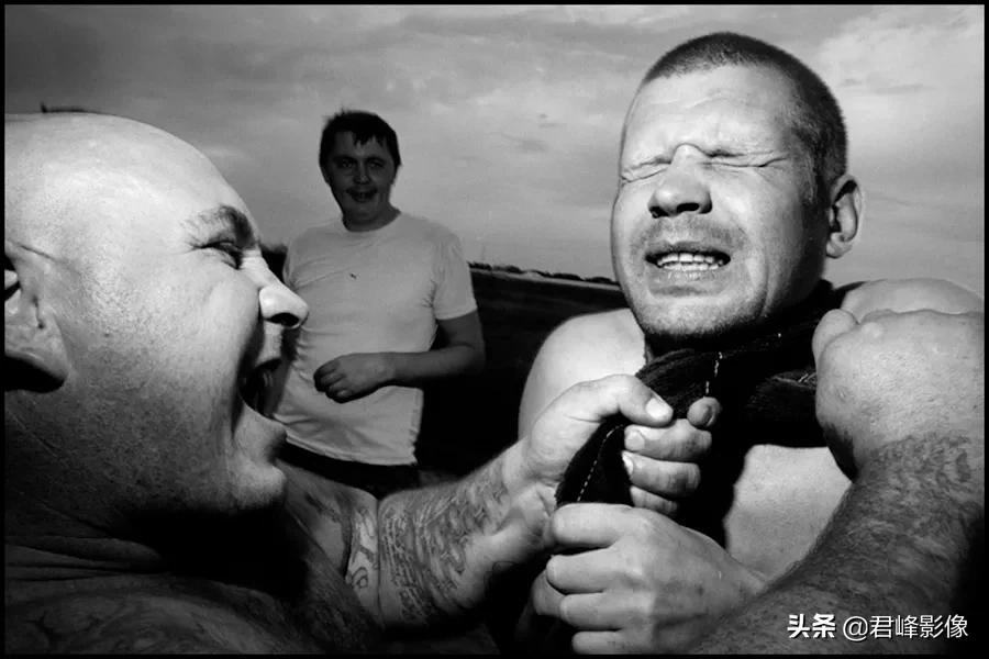 leicaq2和q3,leicaq2对比m10