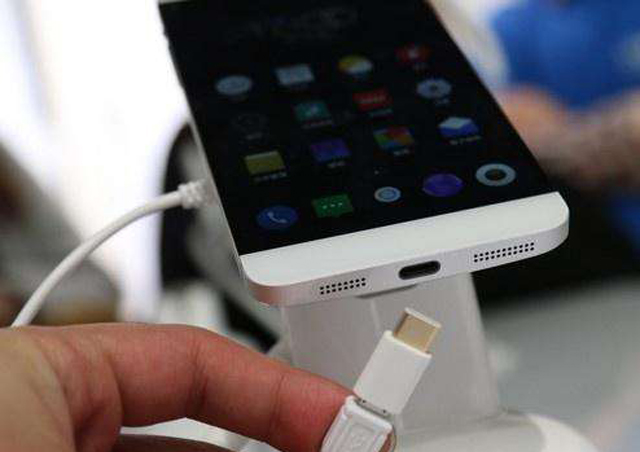 为什么现在安卓手机都没有FM功能了？其实都冤枉厂商了