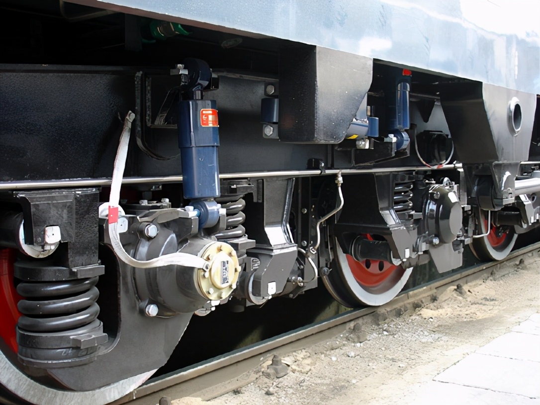 nd5内燃机车,gk1e内燃机车